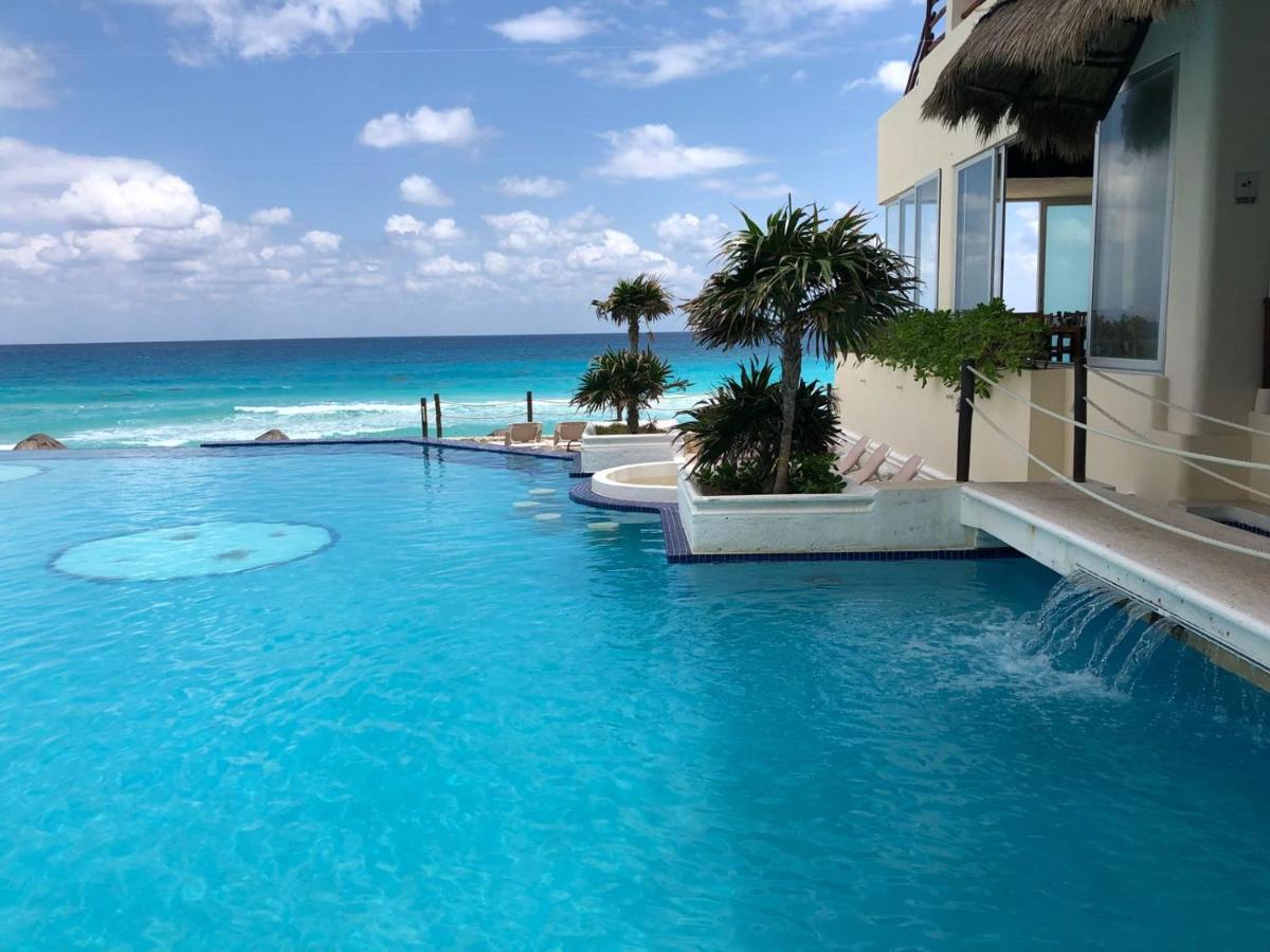 Cancun Beach Aparthotel Brisas Exterior photo